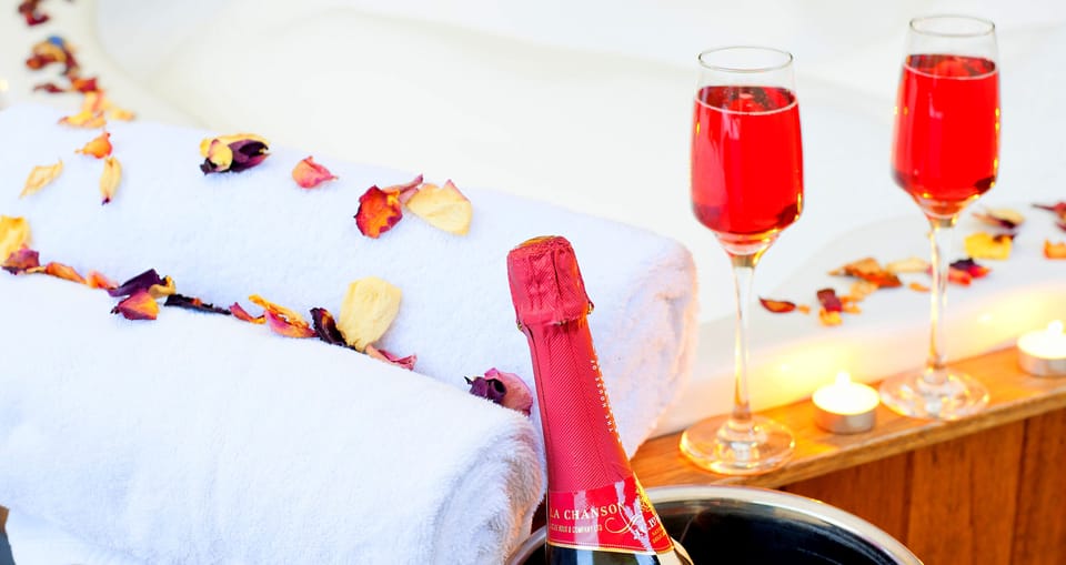 Body treatments, aromatherapy, facials, manicures and pedicures