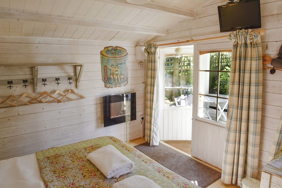 Chalet, Ensuite, Garden View (Wet room)