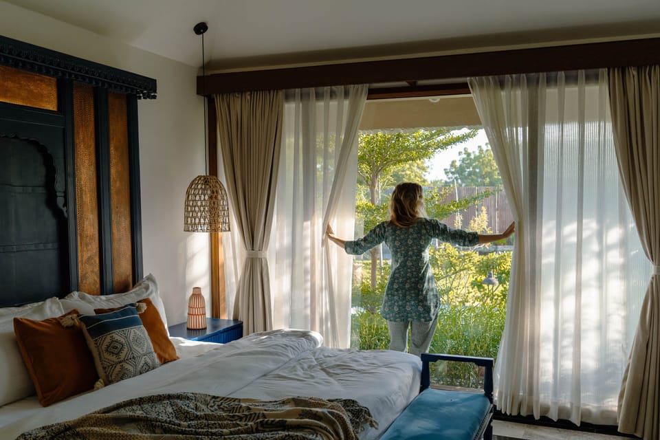 1 bedroom, premium bedding, minibar, in-room safe