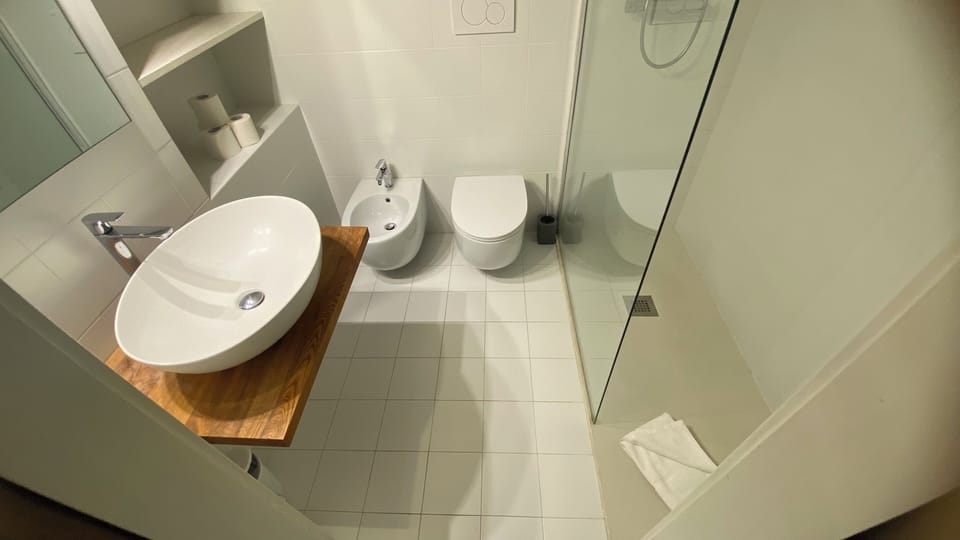Condo | Bathroom