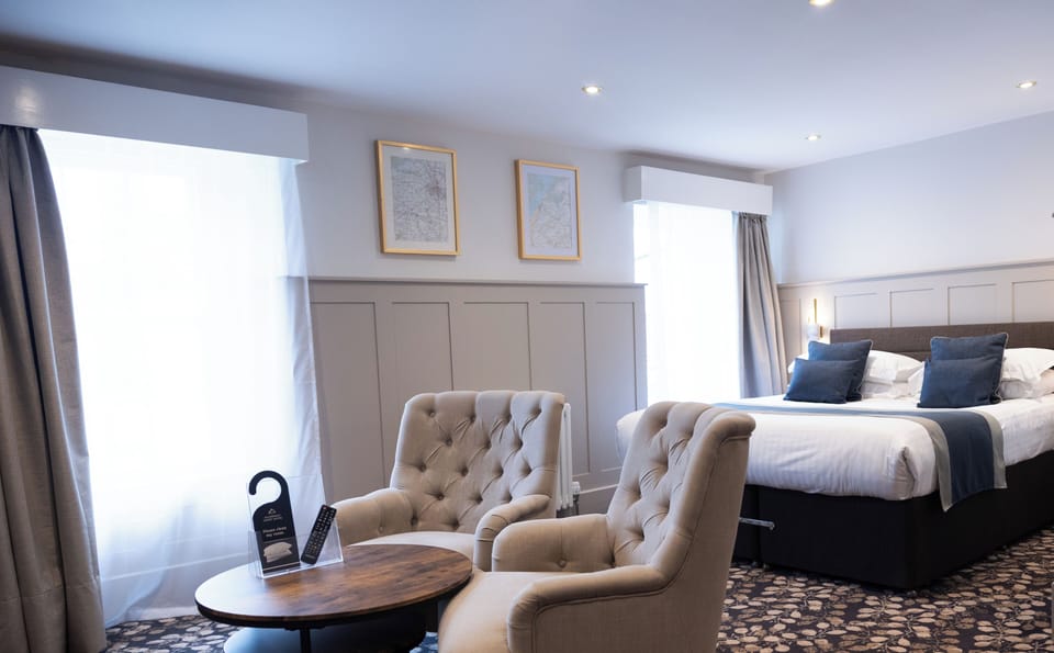 Superior Double Room | Hypo-allergenic bedding, individually decorated, individually furnished