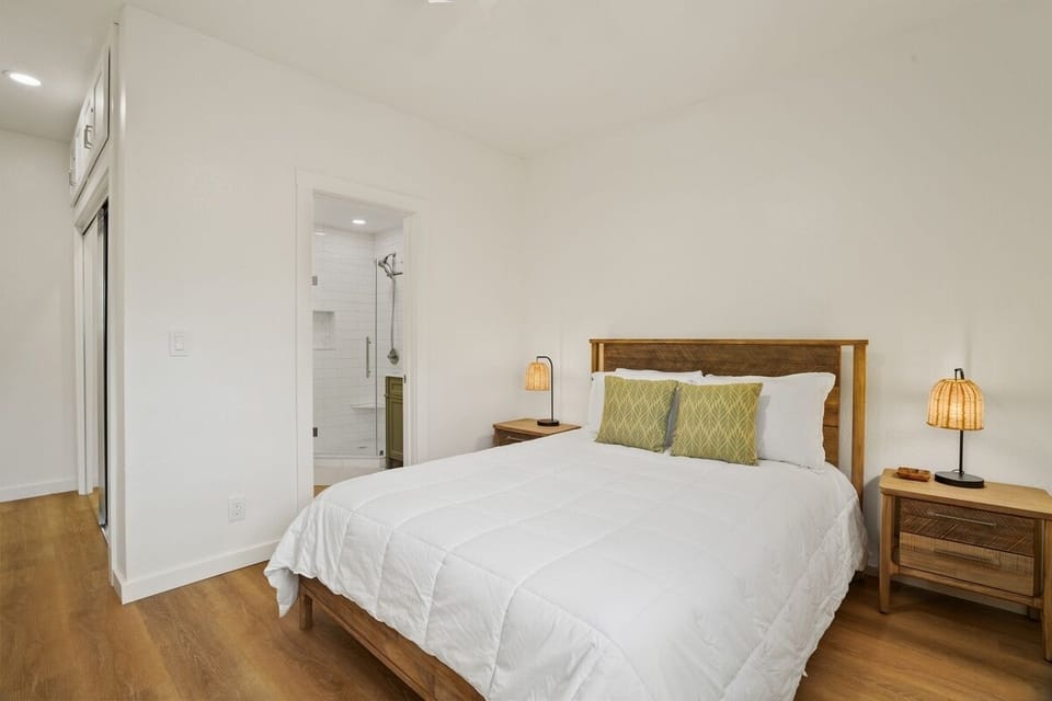 Condo, 2 Bedrooms | 2 bedrooms, iron/ironing board, free WiFi