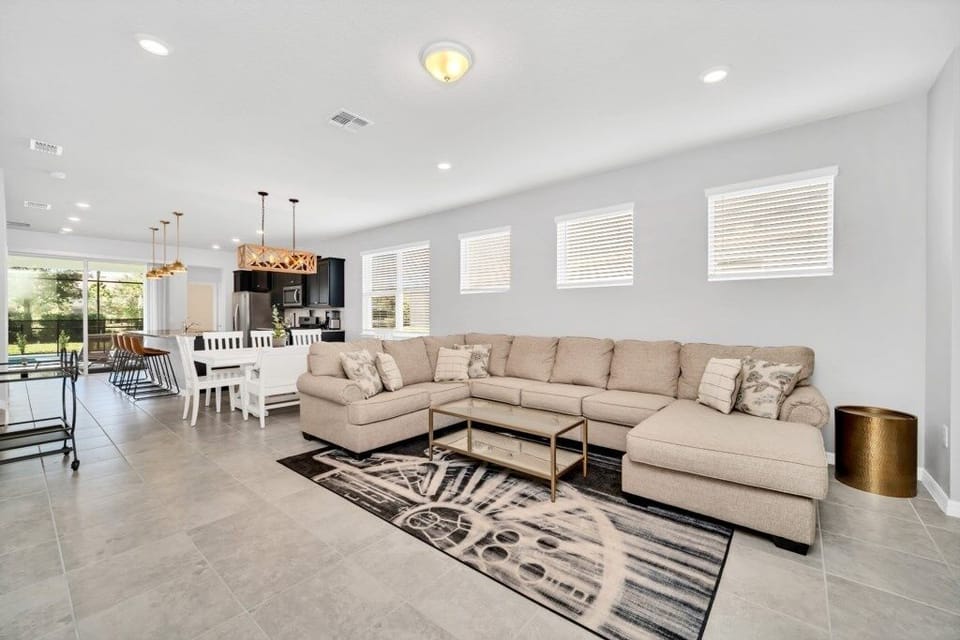 Villa, 5 Bedrooms | Living area