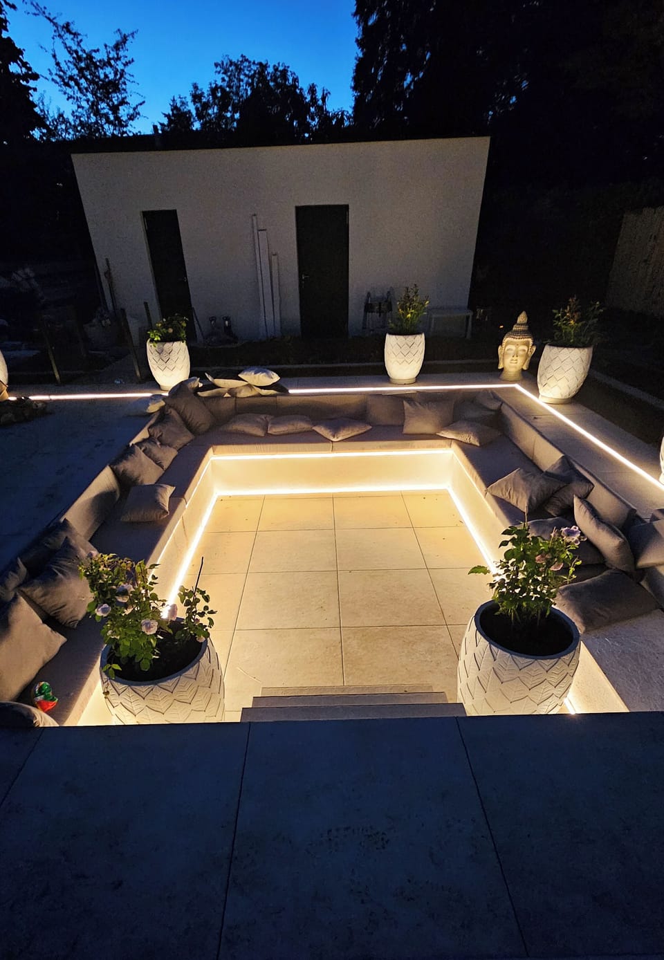 Luxury Apartment | Terrace/patio