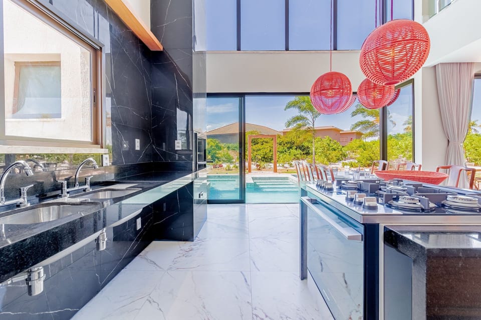 Chalet | Private kitchen | Fridge, cookware/dishes/utensils
