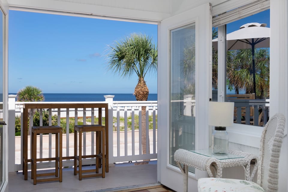 Unit #4 Room, 2 Bedrooms, Kitchen (One Bath) | View from room