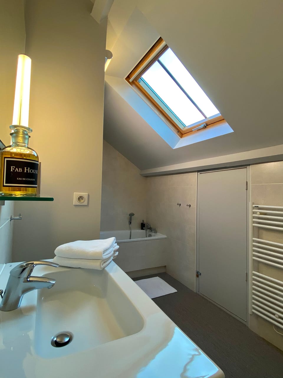 Family Apartment | Bathroom | Hair dryer, towels