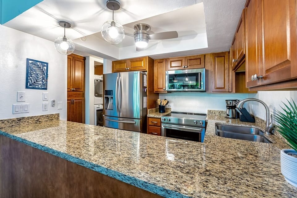 Condo, 2 Bedrooms | Private kitchen | Coffee/tea maker, fridge, oven, toaster