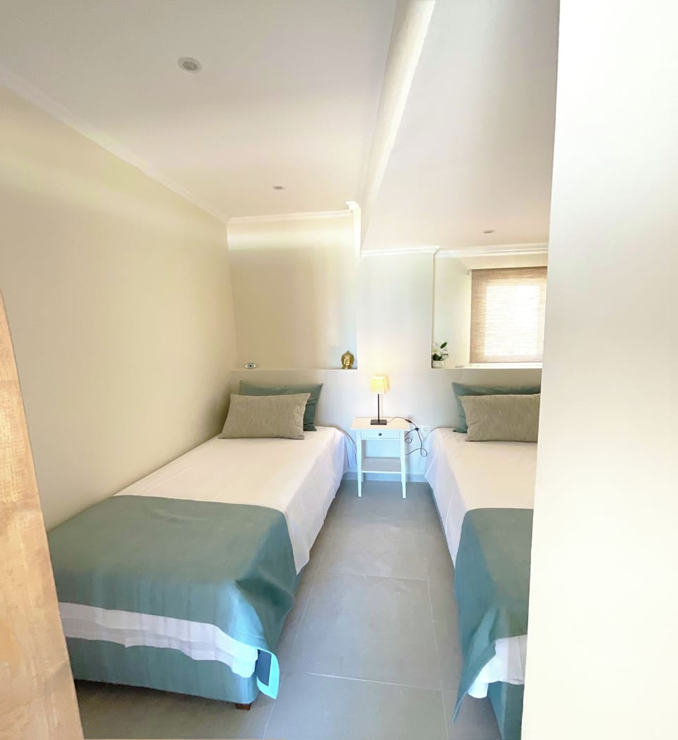 Apartment, 2 Bedrooms, Smoking, Balcony | 3 bedrooms
