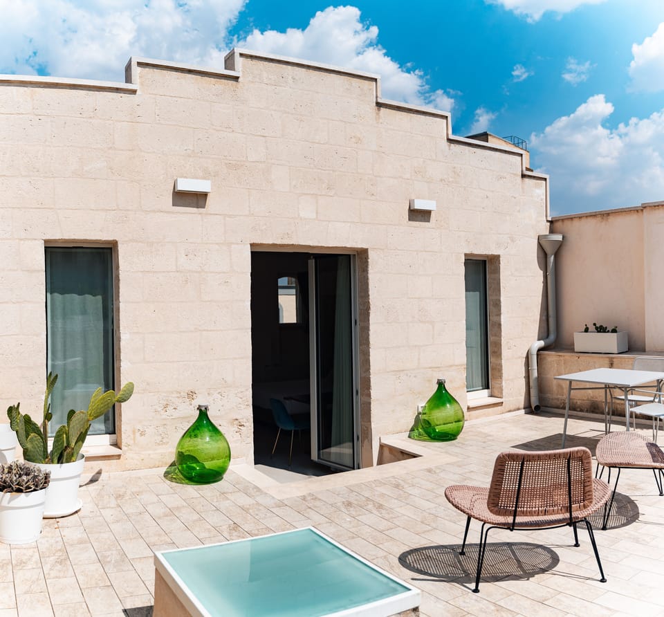 Honeymoon Room | Terrace/patio