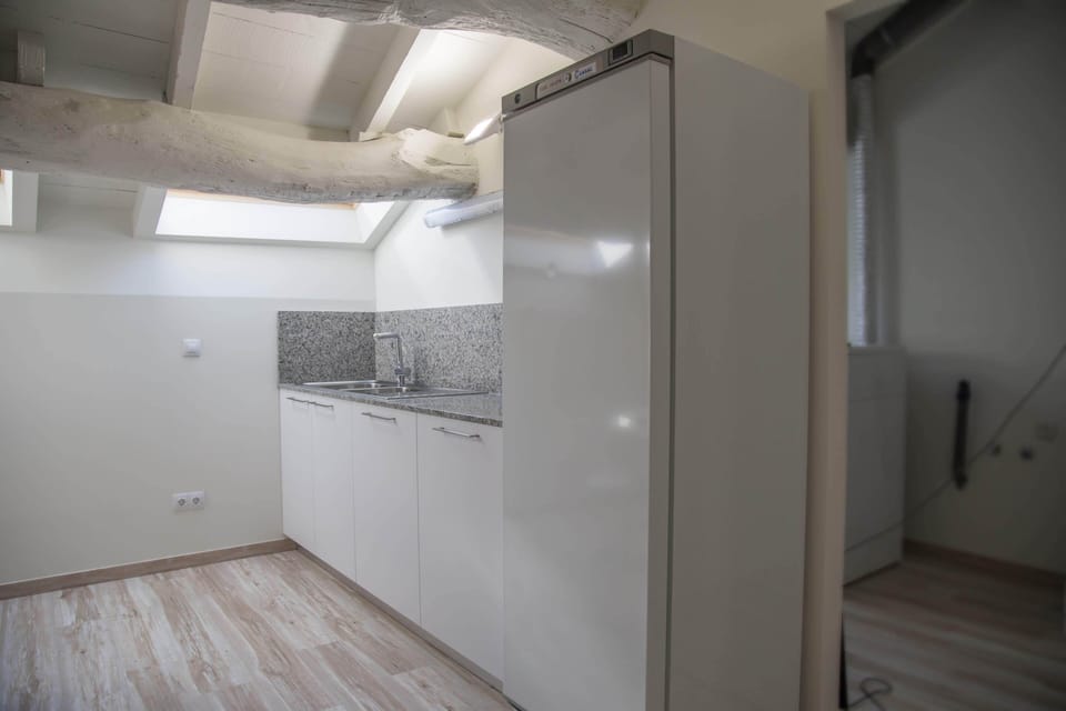 Shared fridge, microwave