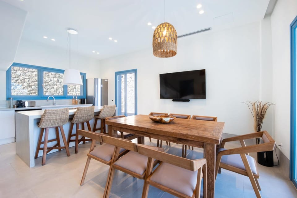 House, Smoking | 5 bedrooms