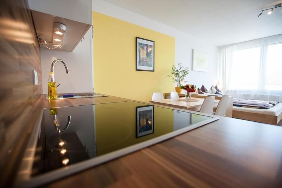 Studio | Private kitchen | Electric kettle