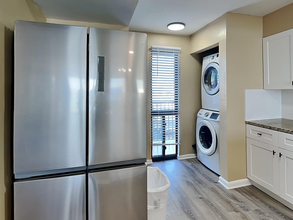 Condo, Multiple Beds, Balcony, Ocean View (#505 - No Pets Allowed) | Interior