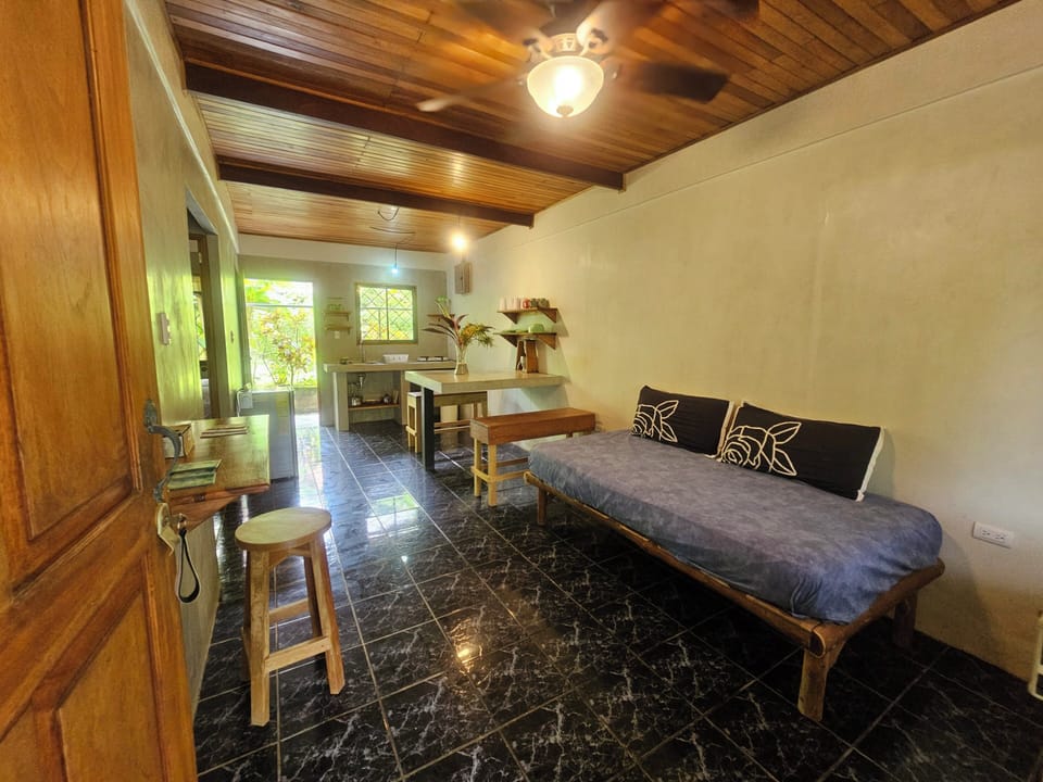 Comfort Apartment, 2 Bedrooms | Living area | Books