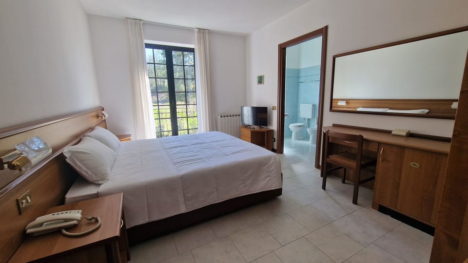 Panoramic Double Room, Balcony, Garden View | Premium bedding, down comforters, desk, iron/ironing board