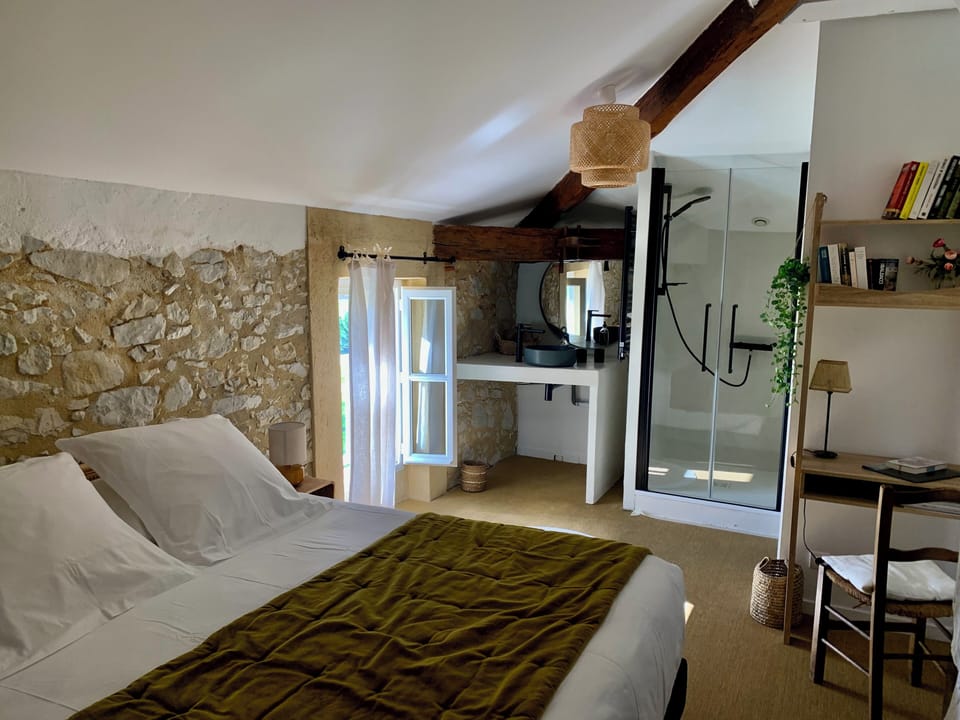 Standard Room, 1 Queen Bed, Non Smoking, Garden View | Premium bedding, memory foam beds, individually decorated