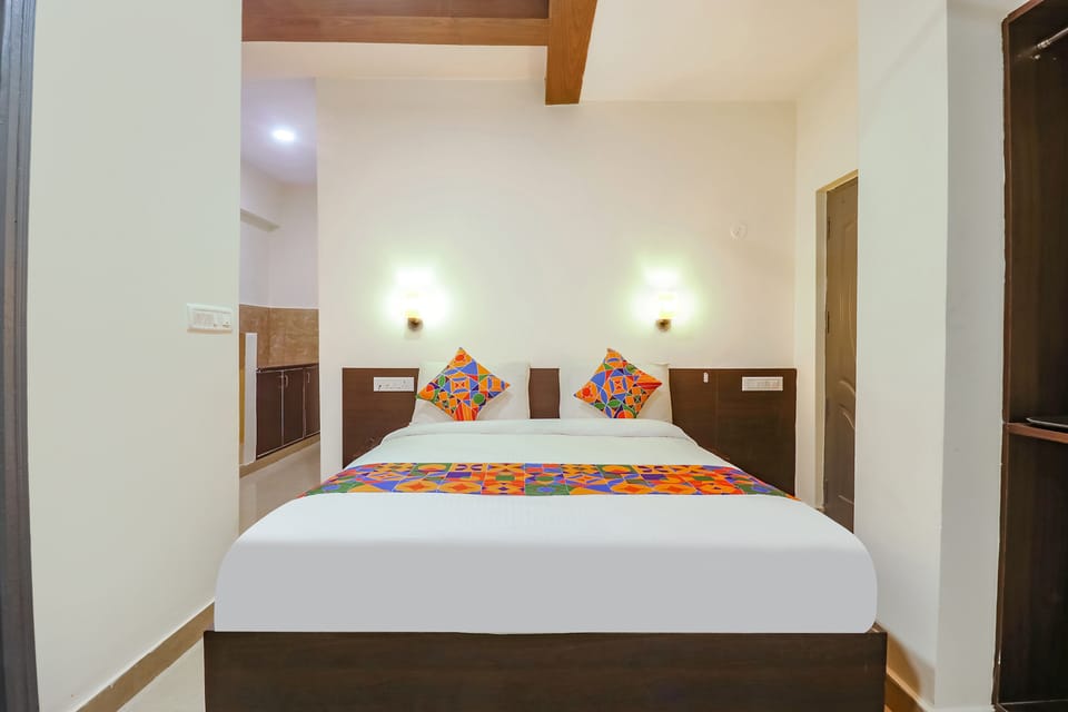 Executive Room | Egyptian cotton sheets, premium bedding, in-room safe, WiFi (free)