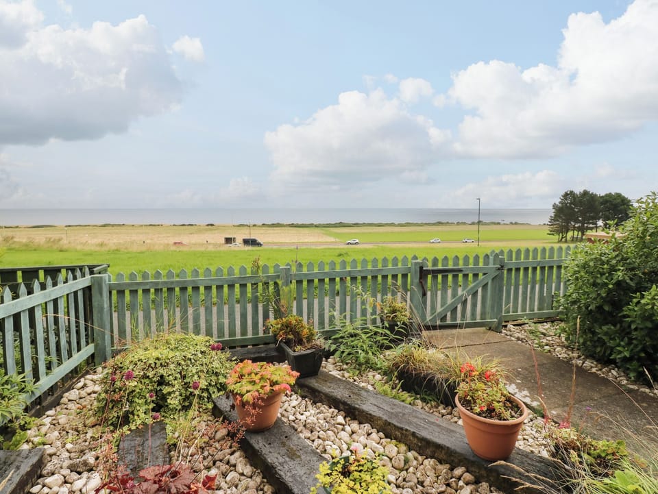 Cottage | Property grounds