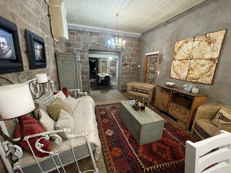 Classic Room | Living area