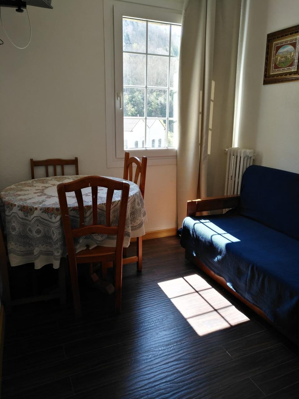 Family Room | Living room | TV
