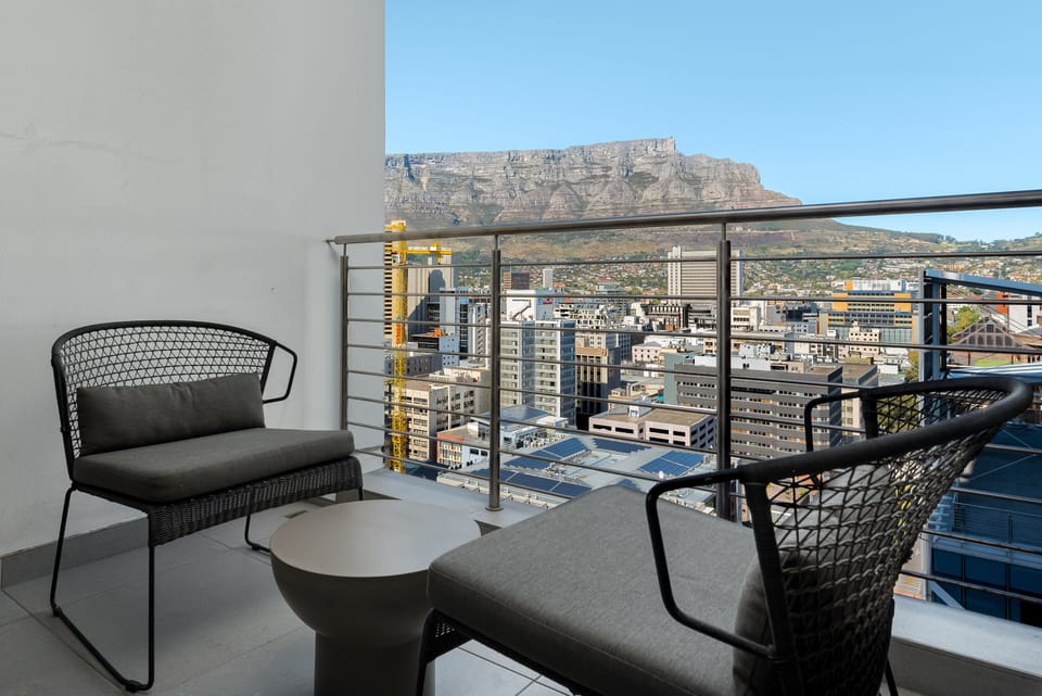 Exclusive Apartment | Balcony