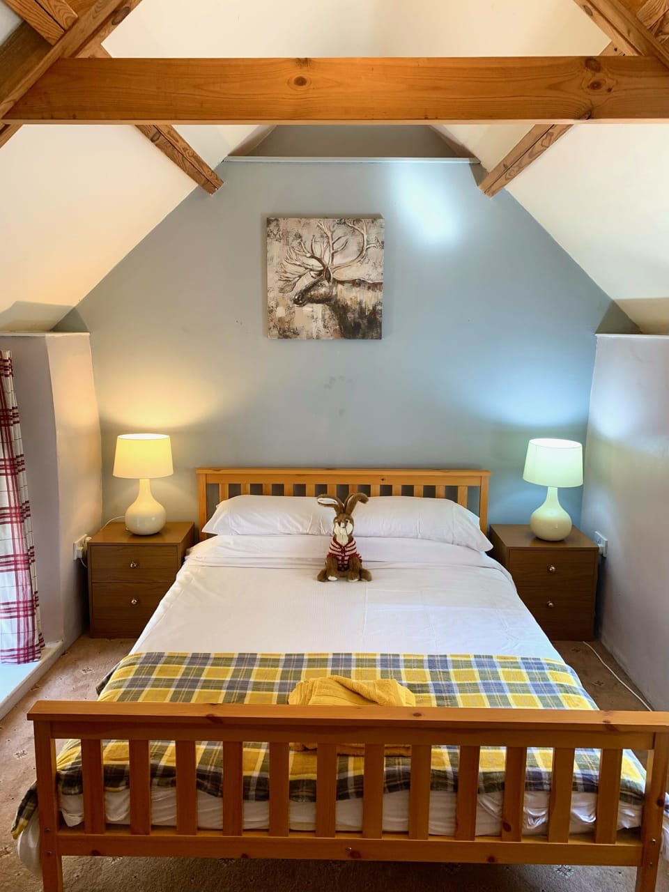 Classic Double Room, Shared Bathroom | Individually decorated, iron/ironing board, free WiFi