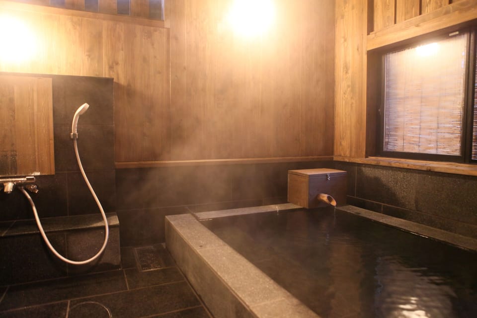 Japanese Western Room with Bath, North Building, Non Smoking | Bathroom | Free toiletries, hair dryer, bathrobes, slippers