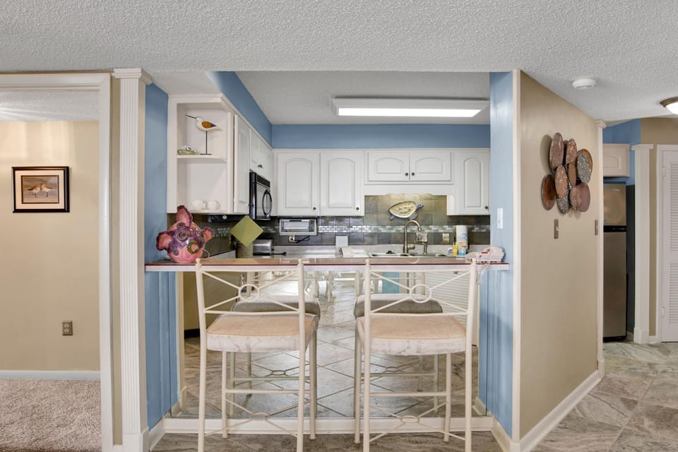 Condo, Multiple Beds, Balcony (#502) | Private kitchen | Fridge, microwave, oven, stovetop