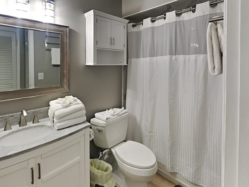 Regency Towers #812 by Resort Collection Apartment in Lower Grand Lagoon
