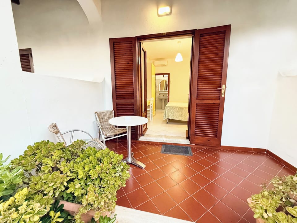 Standard Room | Terrace/patio