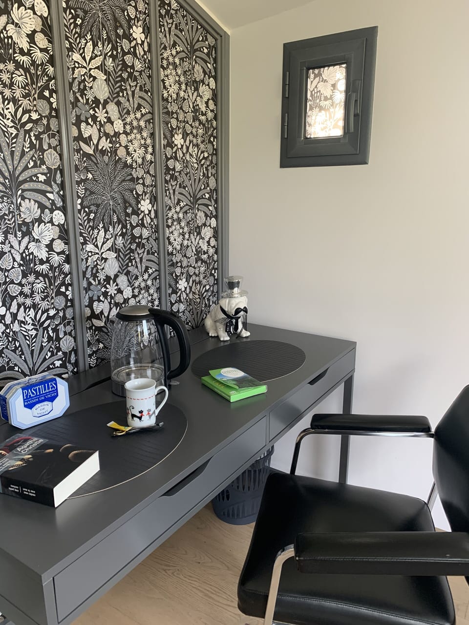 Premium Room (Room Cloé) | Free WiFi