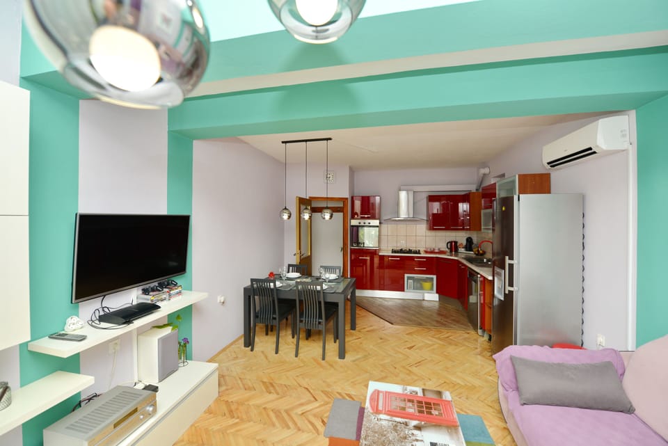 Apartment | Living area