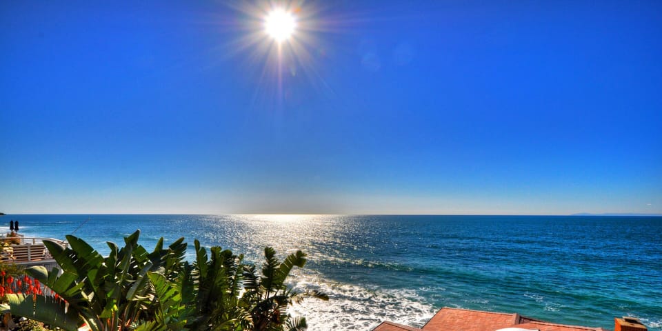 Elite Villa, 1 Queen Bed with Sofa bed, Balcony, Ocean View | 1 bedroom, laptop workspace, iron/ironing board, free WiFi