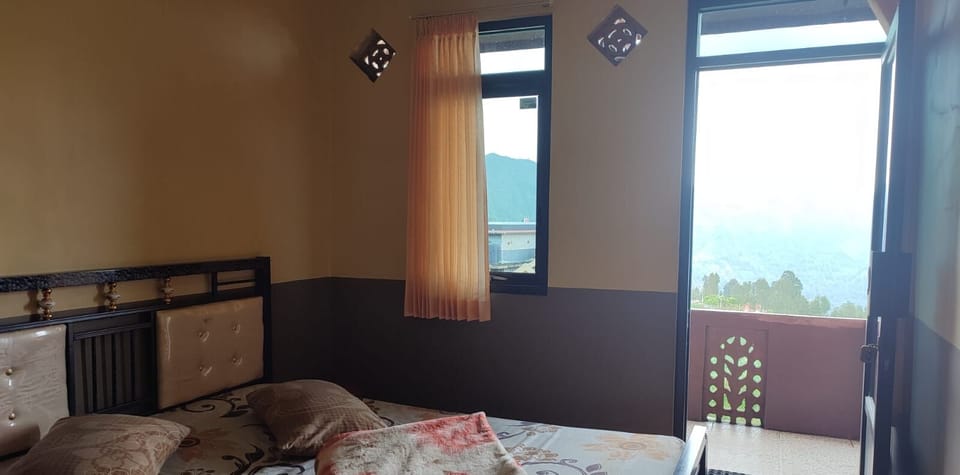 Standard Double or Twin Room | Free WiFi