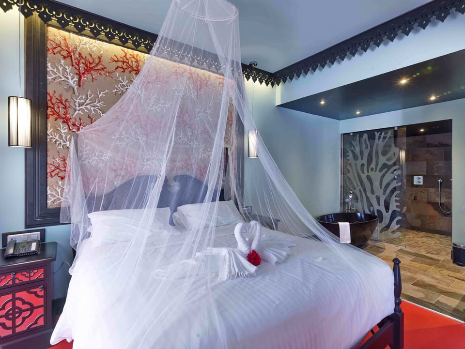 SUITE JUNIOR HORS PETIT DEJEUNER | Premium bedding, minibar, in-room safe, desk