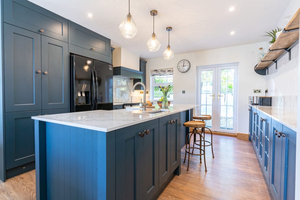 Fridge, dishwasher, electric kettle, toaster