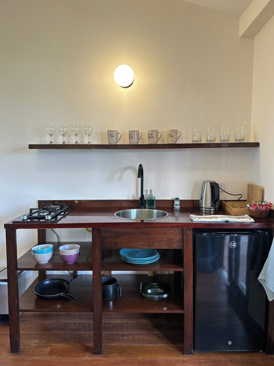 Family Apartment | Private kitchenette | Mini-fridge, dishwasher, electric kettle, cookware/dishes/utensils