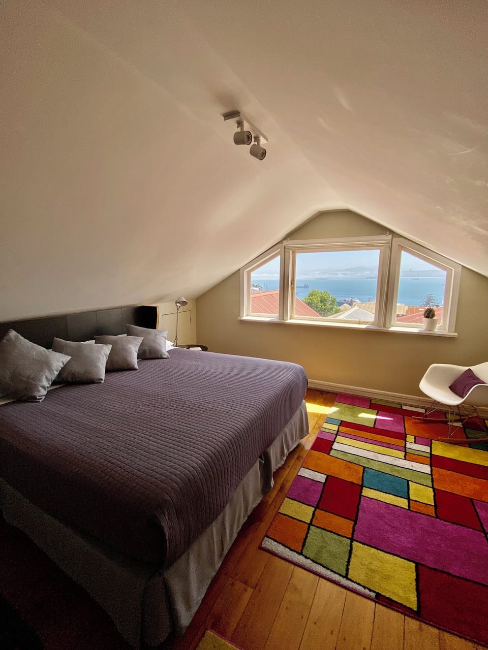 Comfort Double Room | Soundproofing, free WiFi, bed sheets