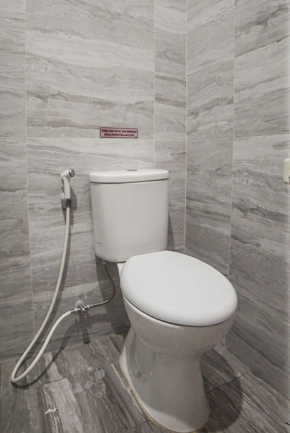 Deluxe Twin Room | Bathroom | Shower, towels