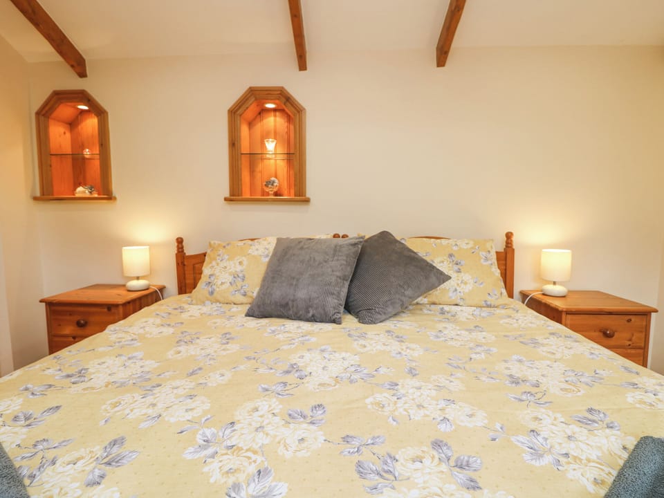 Cottage | 1 bedroom, individually decorated, individually furnished, free WiFi