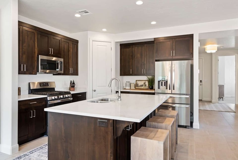 House, 5 Bedrooms | Private kitchen | Coffee/tea maker, fridge, oven, toaster