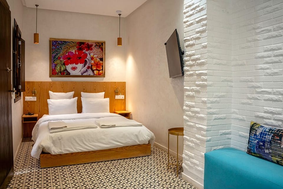 Junior Suite | In-room safe, individually decorated, individually furnished