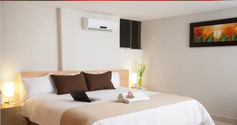 Standard Double Room, 1 King Bed | Egyptian cotton sheets, premium bedding, down comforters, desk
