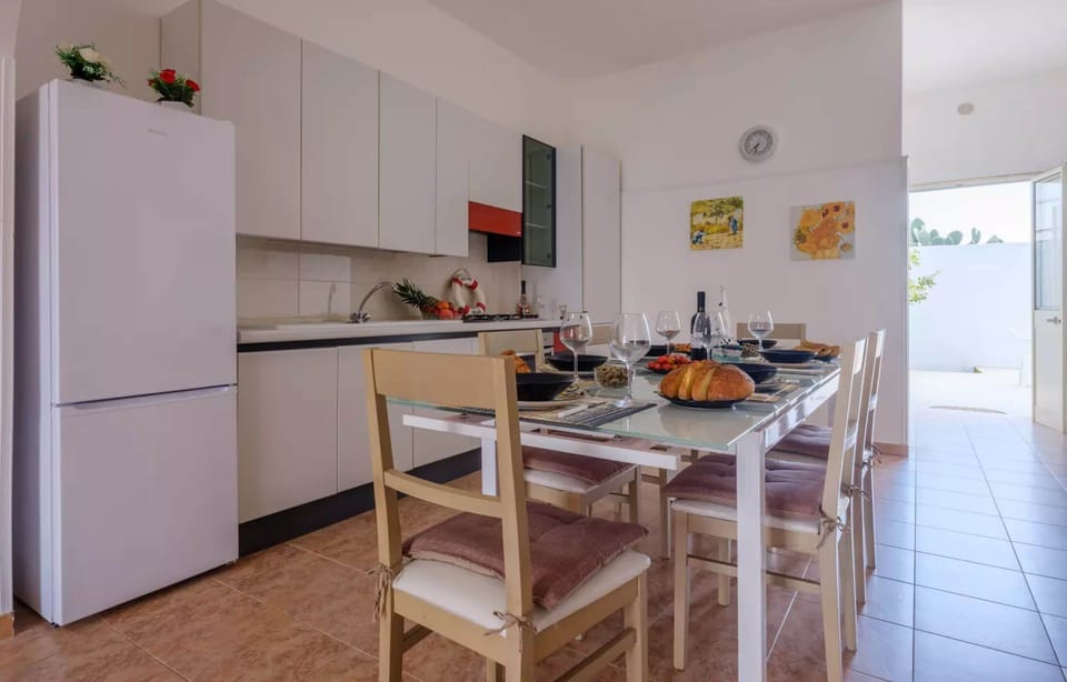Villa, 2 Bedrooms, Accessible, Smoking | Private kitchen
