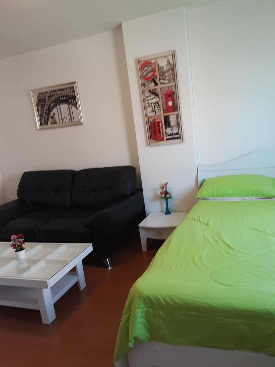 Room, Accessible | Living room