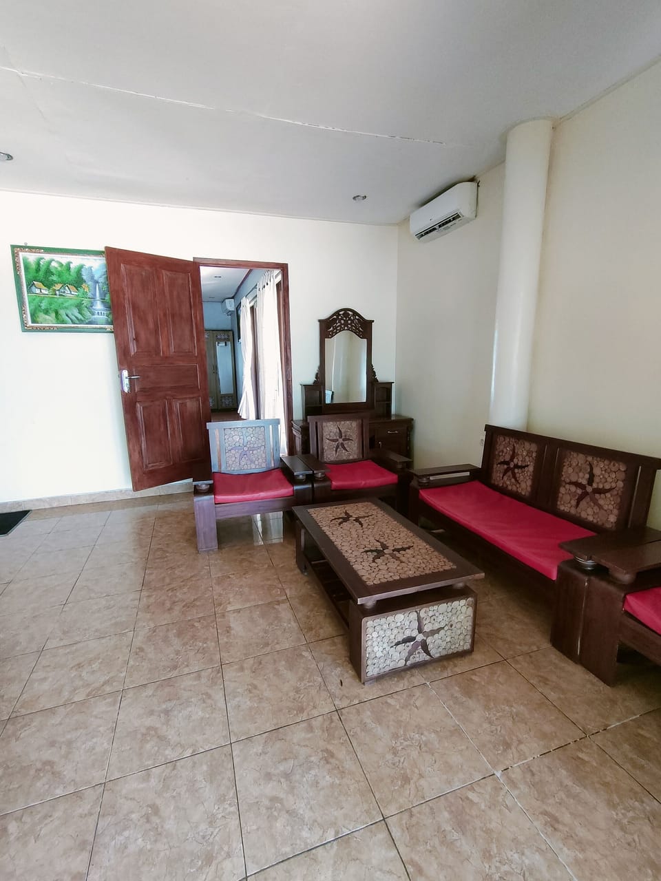 Exclusive Room | Minibar, free WiFi, bed sheets