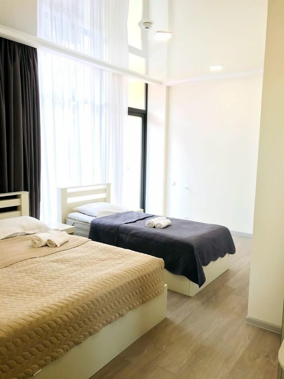 Family Triple Room | Desk, laptop workspace, soundproofing, iron/ironing board