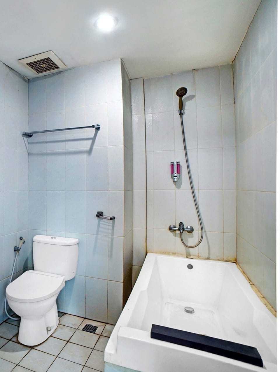 Hotel O Wesly House Hotel in Indonesia