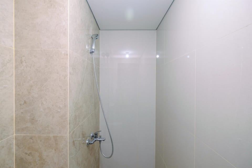 Stylish And Comfy 2Br At Transpark Cibubur Apartment Apartment in Jakarta